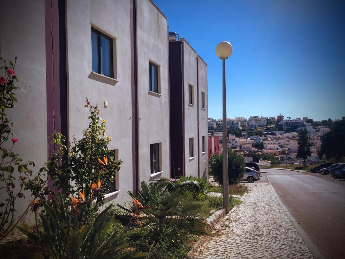 Apartment Beta - 2 Bedrooms, Private Rooftop Patio With Hot Tub, Bbq And View Ferragudo  Luaran gambar